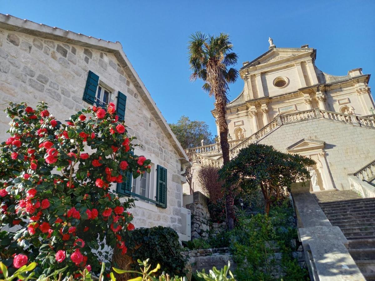 Romantic Stone House By The Sea **** Kotor Exteriér fotografie